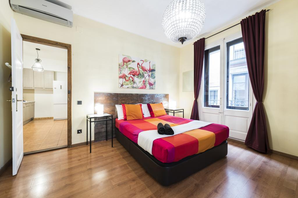 Vidre Home - Plaza Real Barselona Dış mekan fotoğraf