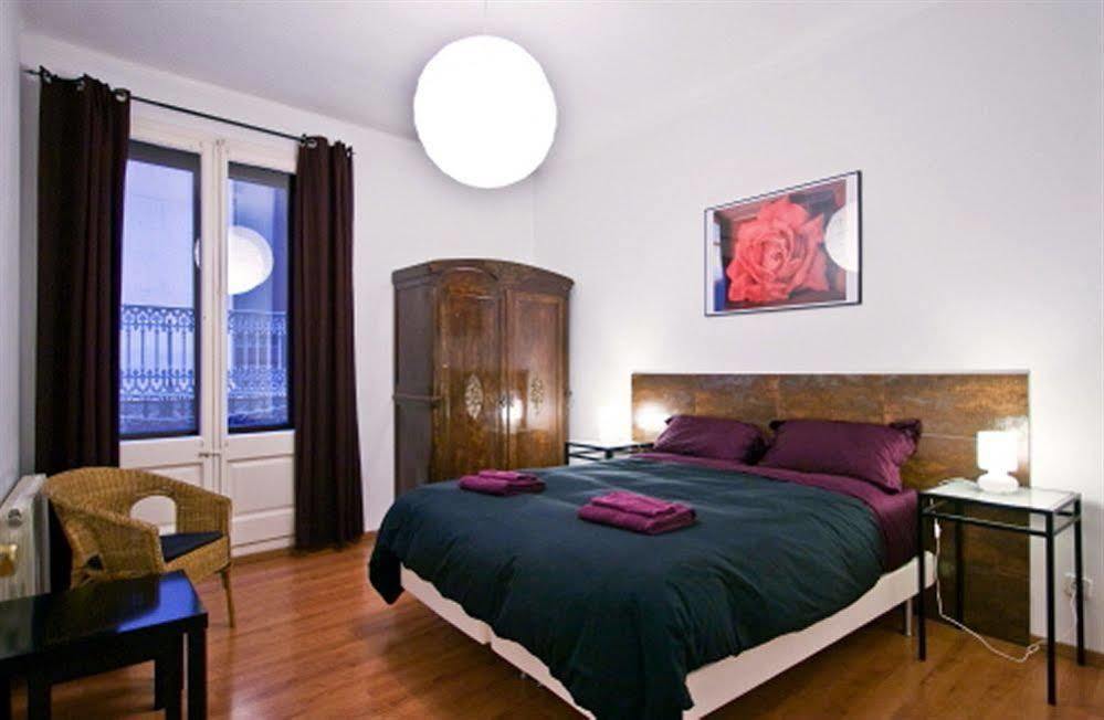 Vidre Home - Plaza Real Barselona Dış mekan fotoğraf